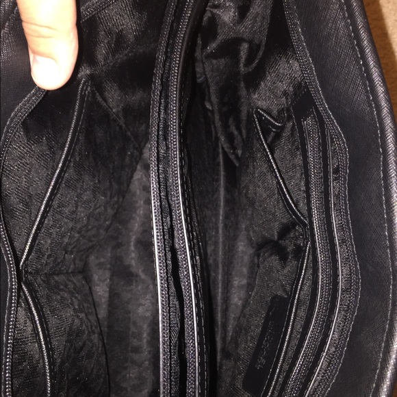 Michael kors tote - Picture 2 of 2